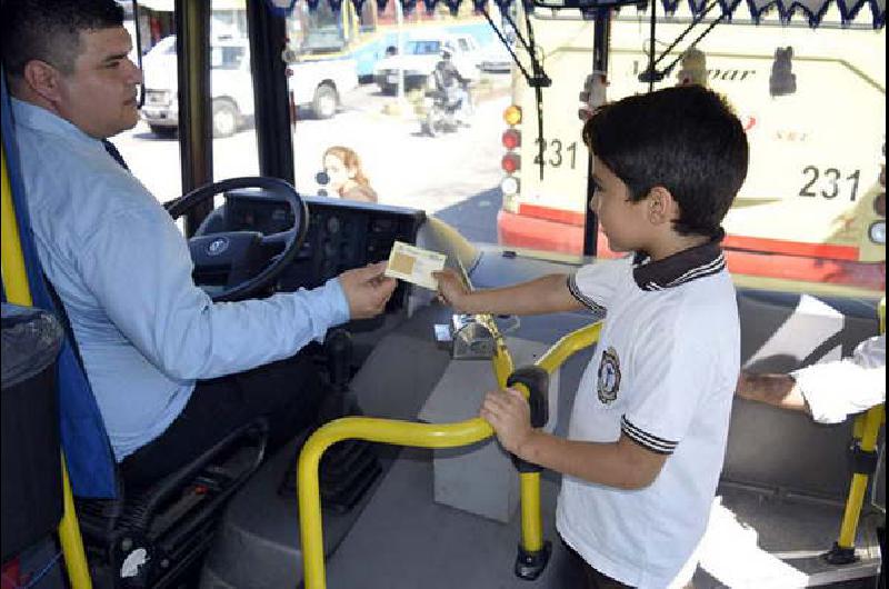 La ciudad ya cuenta con el Boleto Estudiantil Gratuito para más de 15