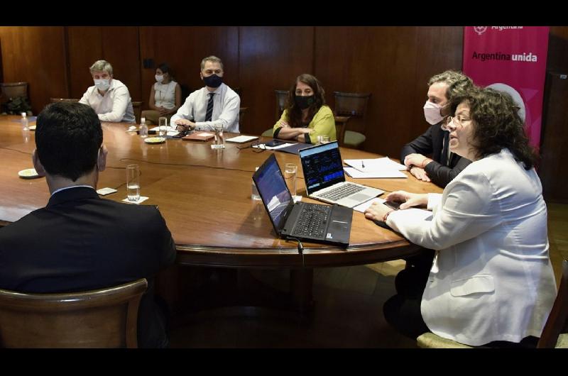 Vizzotti encabeza reunión con ministros de Salud de todo el país con la