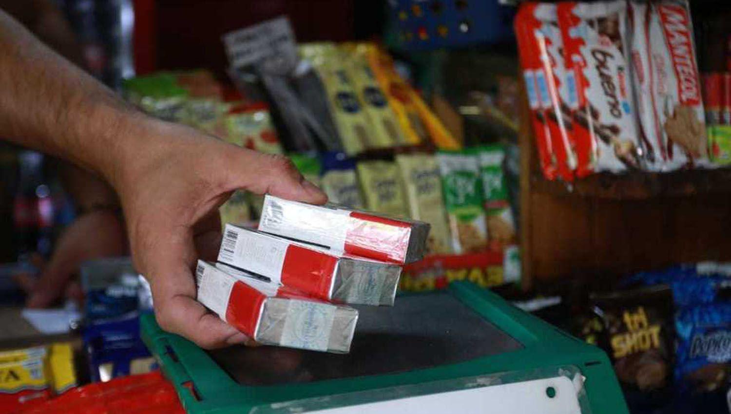 El Precio De Los Cigarrillos Aumenta Un Y Uno De Primera Marca