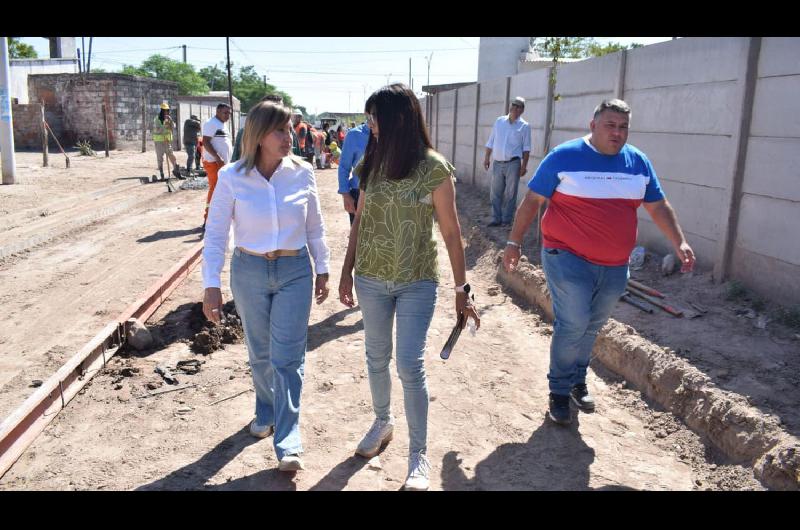 Fuentes Destac La Pavimentaci N De Calles En Barrios La Intendente