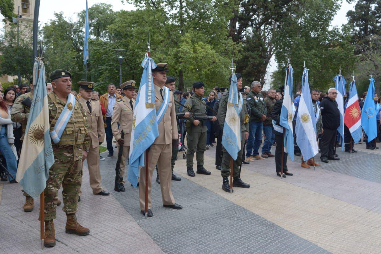 Con un acto en la Plaza Libertad se celebró el 213 aniversario de la