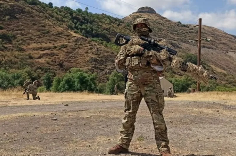 Alemania pidió a Serbia que reduzca sus tropas en la frontera con