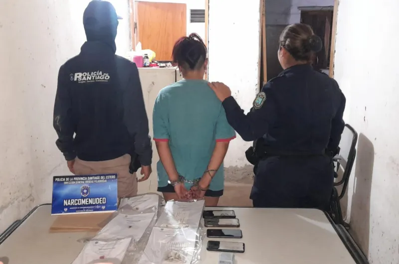 Secuestran cocaína marihuana y detienen a una mujer que vendía en su