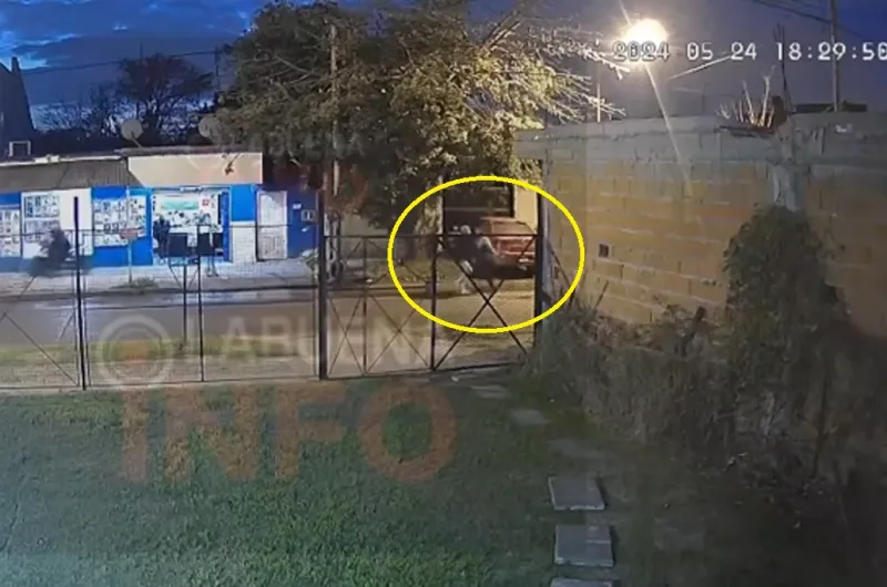 TERRIBLE VIDEO Militar le arrebató el arma a un motochorro y le