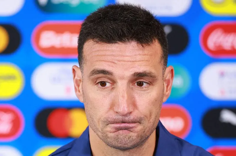 Lionel Scaloni estiró el suspenso sobre el 11 titular El entrenador