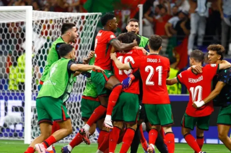 Portugal Venci Por Penales A Eslovenia Y Avanz A Los Tos De Final De