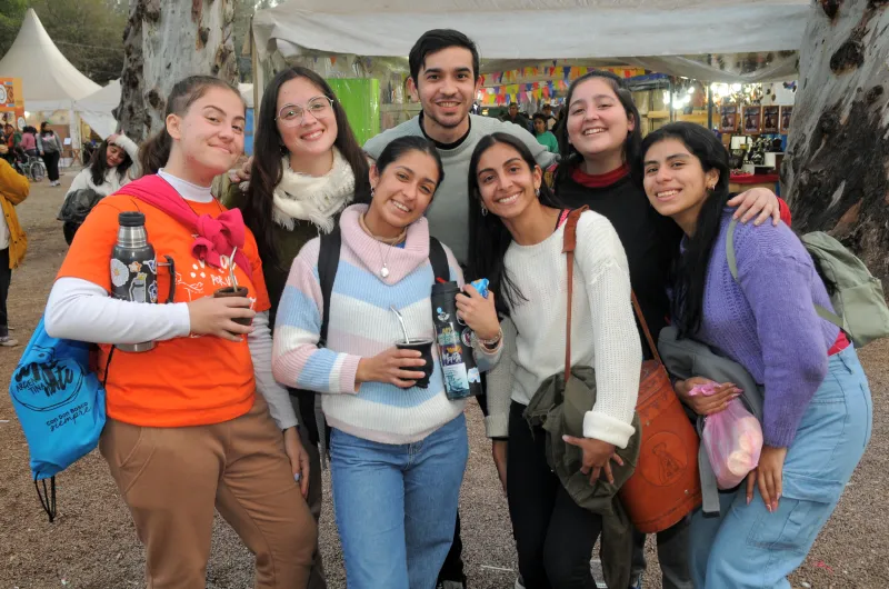 EXITOSA EDICIÓN DE LA FERIA ARTESANAL La Feria Artesanal del Parque