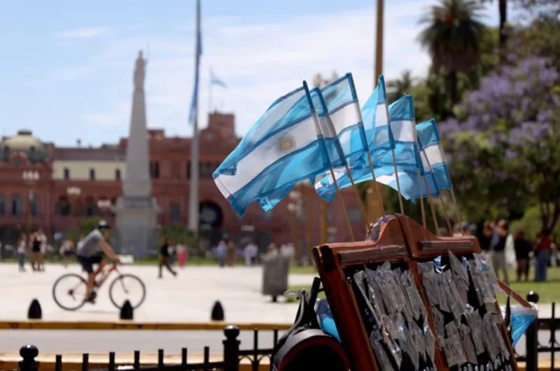 A qué día se pasa el feriado del 20 de noviembre y cómo queda el