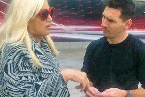 Susana Gimeacutenez visitoacute a Lionel Messi