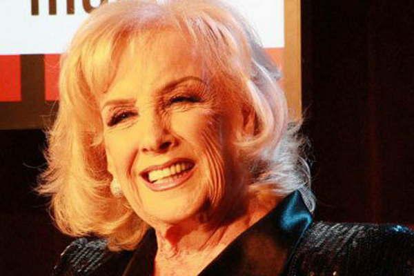 Mirtha Legrand hizo fuertes declaraciones poliacuteticas