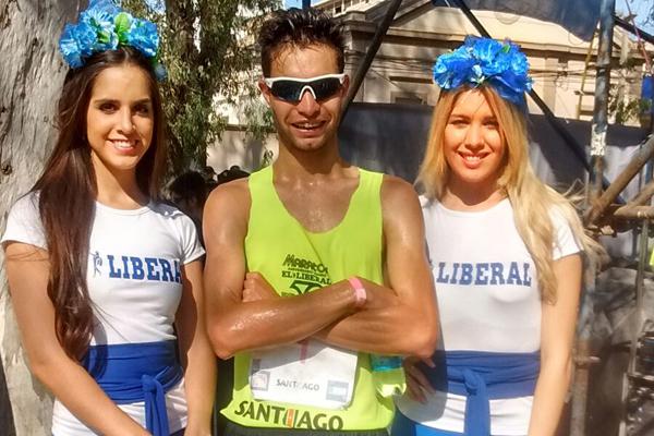 Federico Bruno se impuso en los 21 km del Maratoacuten 50 Antildeos de Canal 7