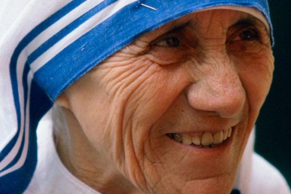 La Madre Teresa de Calcuta seraacute declarada Santa 