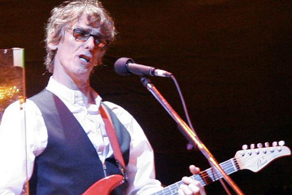 Diez canciones imprescindibles para recordar a Spinetta 