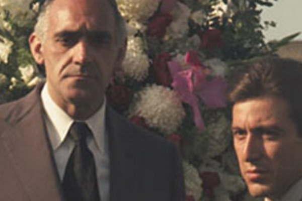 Murioacute Abe Vigoda actor que en El Padrino hizo de Salvatore Tessio