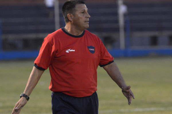 El entrenador Ricardo Gonzaacutelez fue dado de alta