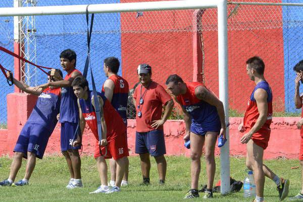 Orzola repite la foacutermula para el debut del domingo