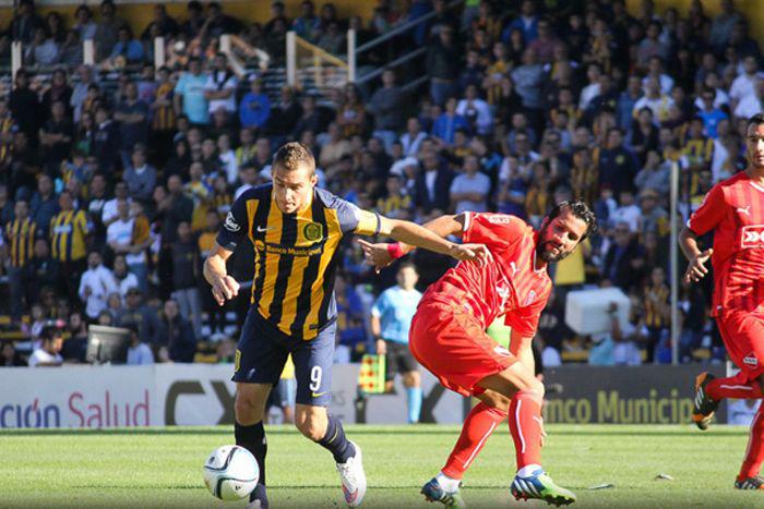 Central imparable- le ganoacute a Independiente y sigue con puntaje ideal