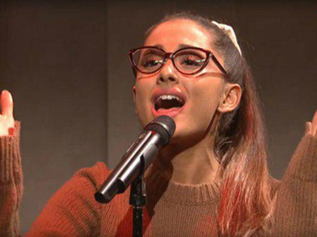 Las geniales imitaciones de Ariana Grande en televisioacuten