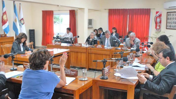 El aumento de la tarifa de taxi y de colectivos se definiraacute el proacuteximo mieacutercoles en comisioacuten