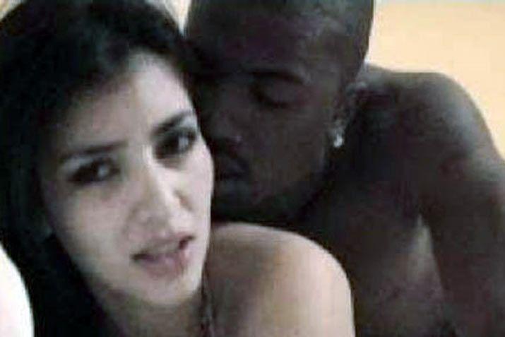 Acusan a Kim Kardashian de filtrar a propoacutesito su video hot