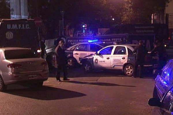 Asesinan a otro colombiano de un disparo en el craacuteneo