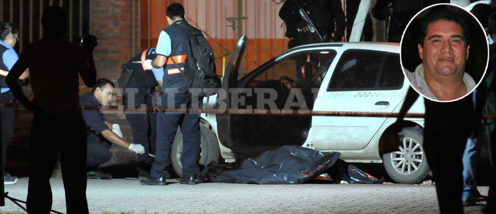 Luego de provocar una masacre en La Banda Diacuteaz decidioacute matarse frente a la parroquia del barrio Huaico Hondo