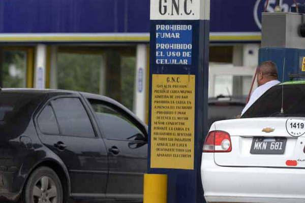 El efecto moto llegoacute al GNC no se llena el tanque y se fracciona en maacutes de una carga al diacutea