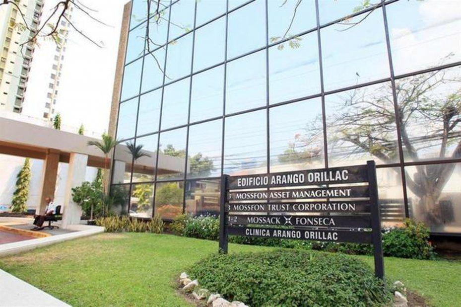 Oficinas de Mossack Fonseca- hallan bolsas con papel triturado