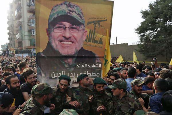 Hezbollah acusa a islamistas por la muerte de su jefe milita