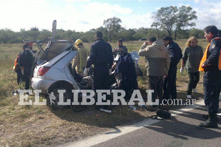 Seis muertos tras violento choque frontal en ruta 34