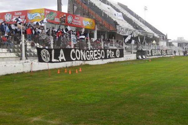 El Ferro trabajoacute bajo el apoyo de sus hinchas 