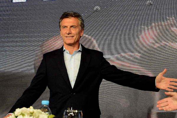 Macri- Seguimos con admiracioacuten toda su tarea evangeacutelica