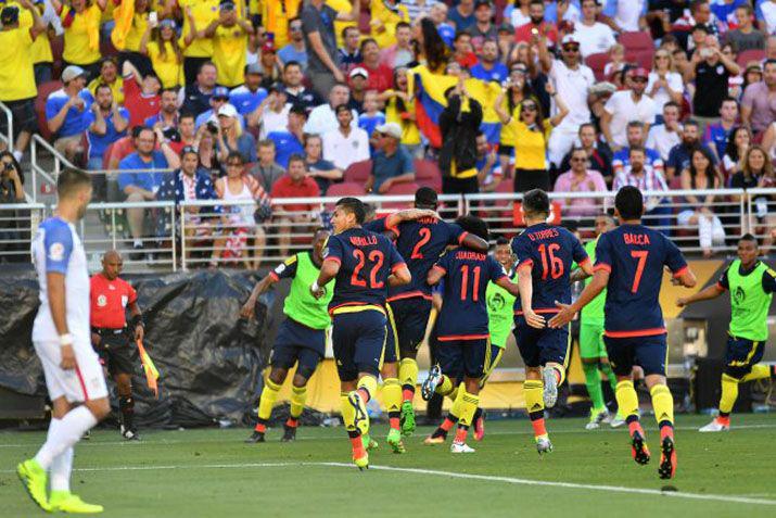 Colombia juega con Estados Unidos