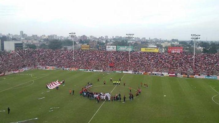 San Martiacuten homenajeoacute a los hinchas fallecidos en Santiago