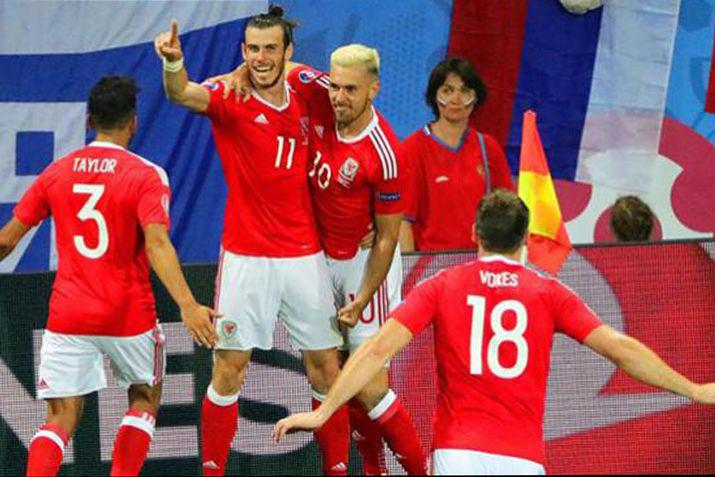 Gales le ganoacute a Rusia por 3 a 0