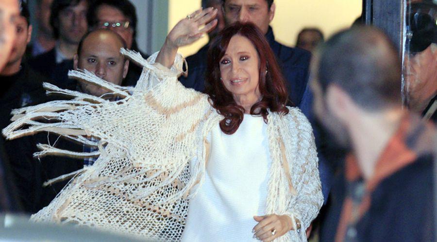 Stolbizer denuncioacute que Cristina cobra doble pensioacuten por un monto mensual de  340 mil