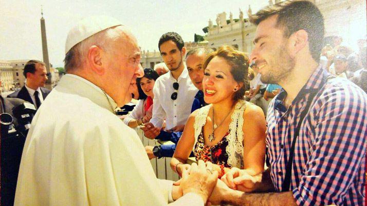 Santiaguentildeos en un emotivo encuentro con el papa Francisco