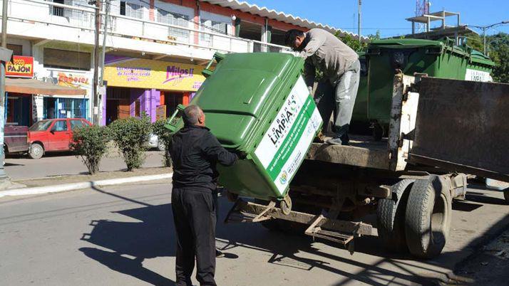 Indignacioacuten en el Departamento Ejecutivo Municipal por el robo de contenedores de basura