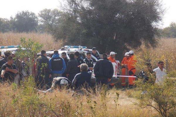 Forenses gendarmes viajaraacuten a Quimiliacute por el nintildeo muerto y mutilado