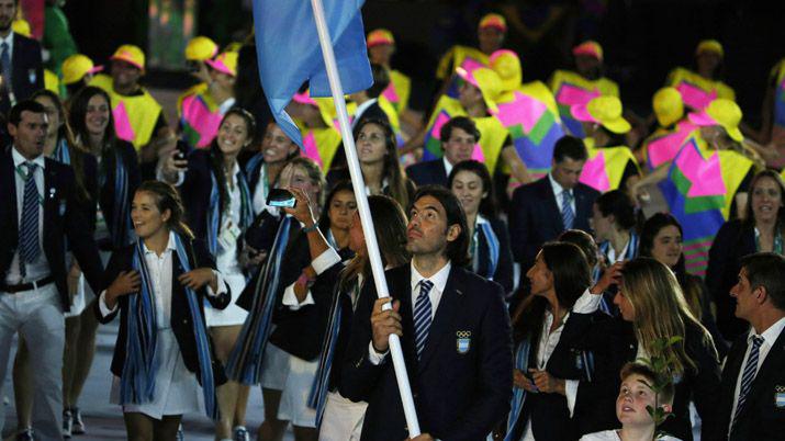 Emocionante ingreso de la delegacioacuten argentina en Riacuteo 2016