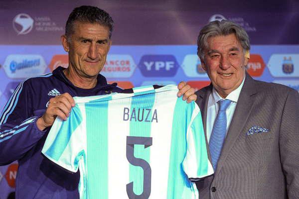 Edgardo Bauza se ilusiona con alcanzar el tiacutetulo 