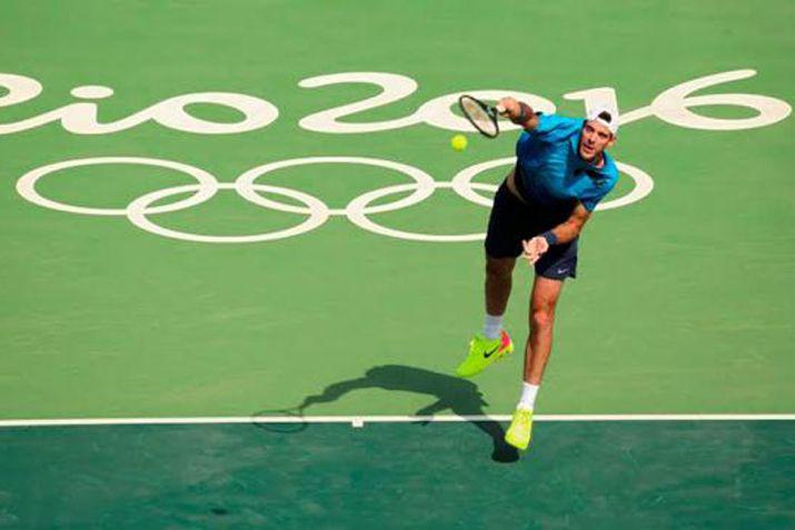  Del Potro exhibió su clase en un difícil duelo de dobles