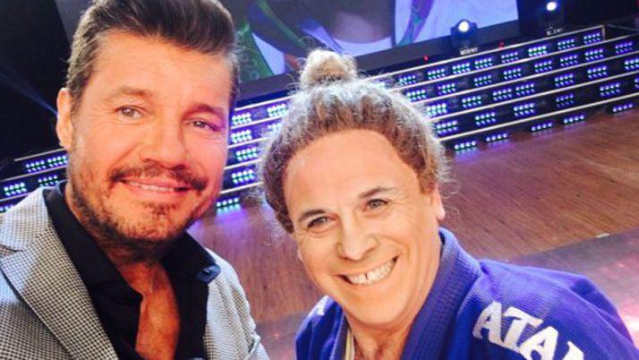 El Bicho Goacutemez hizo de Paula Pareto en Showmatch