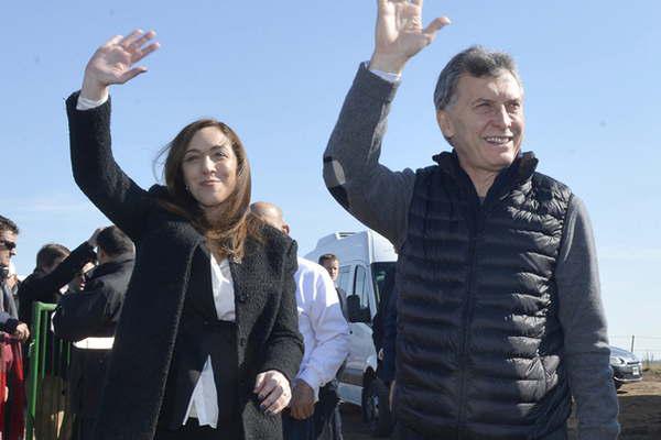 El presidente Macri  junto a la gobernadora bonaerense María Eugenia Vidal