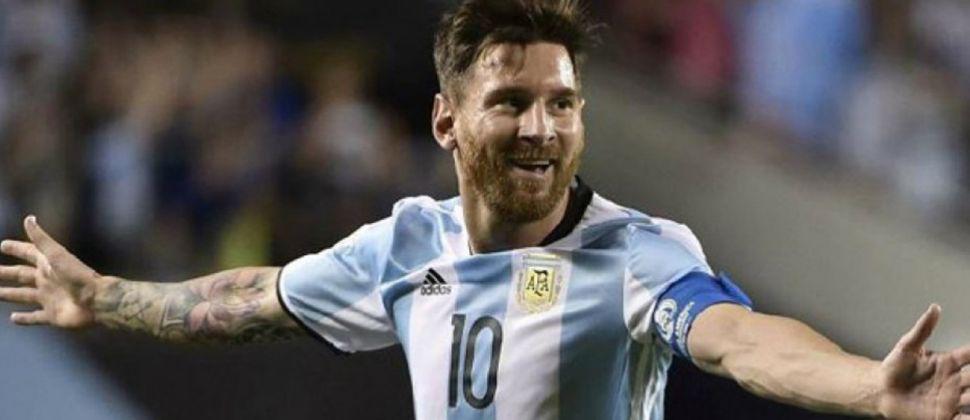 Messi vuelve a jugar en la Seleccioacuten Argentina