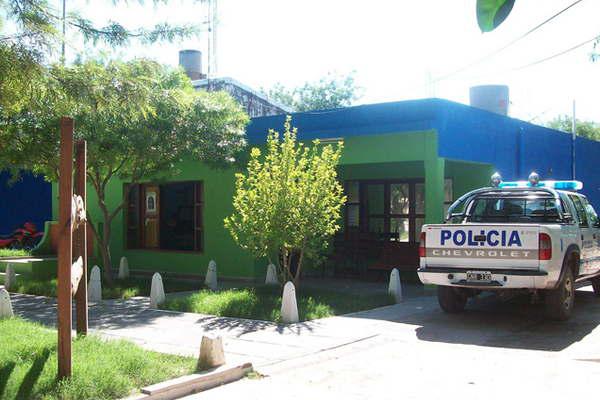 Fue a dejar a su hijo y golpeoacute a su ex embarazada de 8 meses 