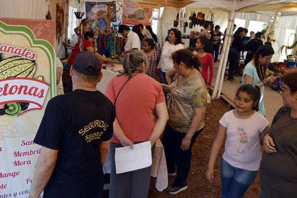 Mirolo calificoacute de un orgullo para la ciudad la fiesta de Los Lagos y destacoacute a la familia Carabajal