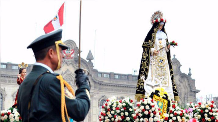 Santa Rosa de Lima fue recordada en Peruacute