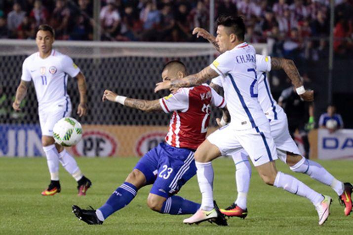 El encuentro significó el debut como técnico de Paraguay de Francisco Arce