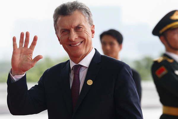 Macri cruzoacute a Massa- Hablar  por hablar hace mucho mal